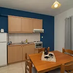 Blue Maisonettes 3*