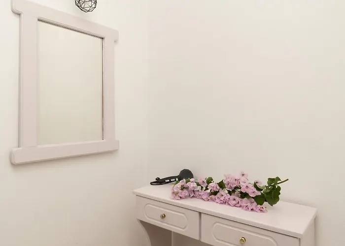 Blue Maisonettes Apartmanhotel Kamária