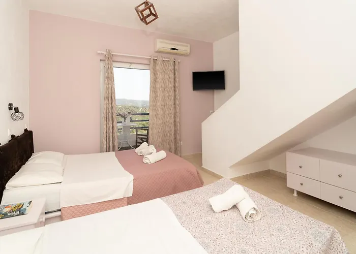 Blue Maisonettes Apartmanhotel 3*